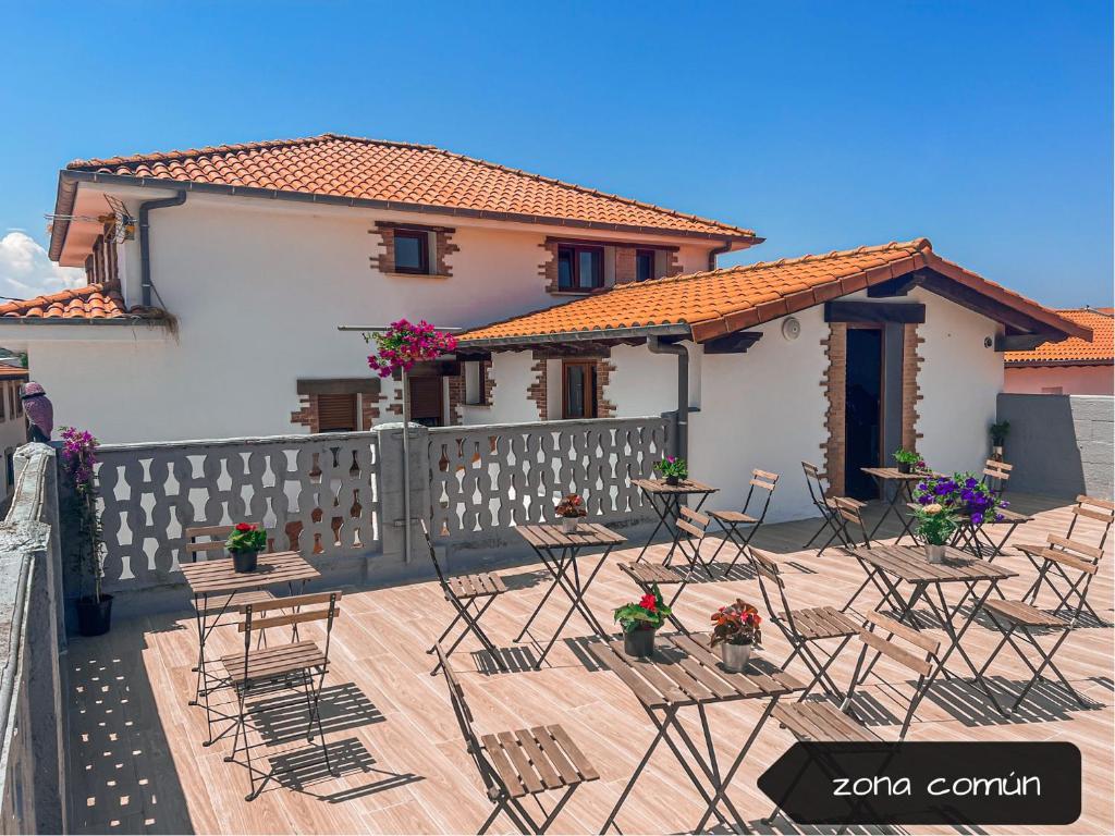 Apartamentos La Maruca Beach 3000